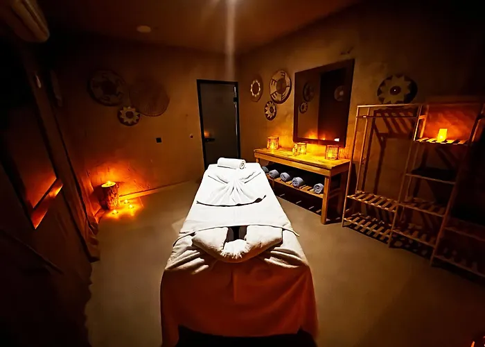 Wolf Of The City Hotel & Spa