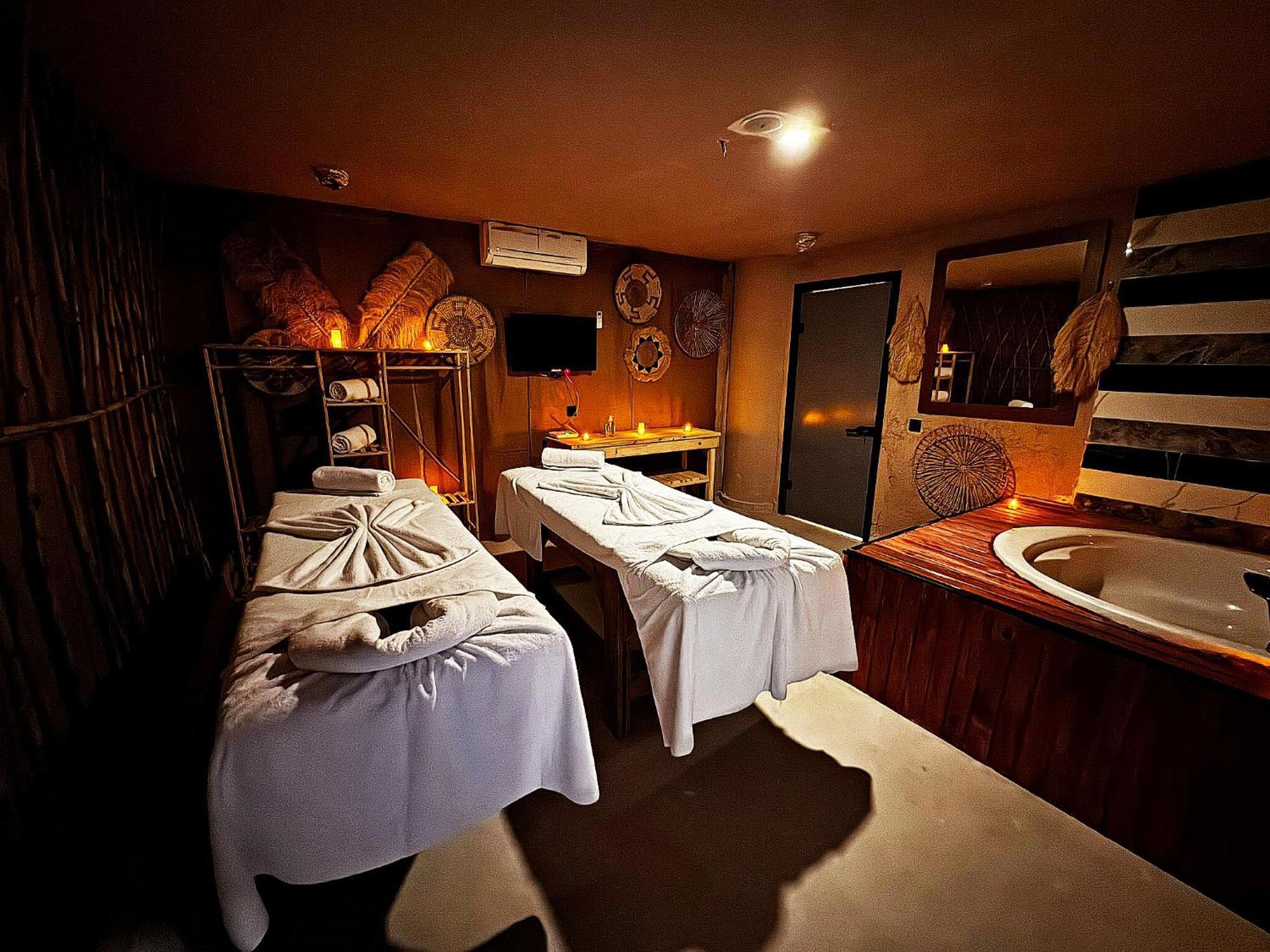 Wolf Of The City & Spa * Анталія